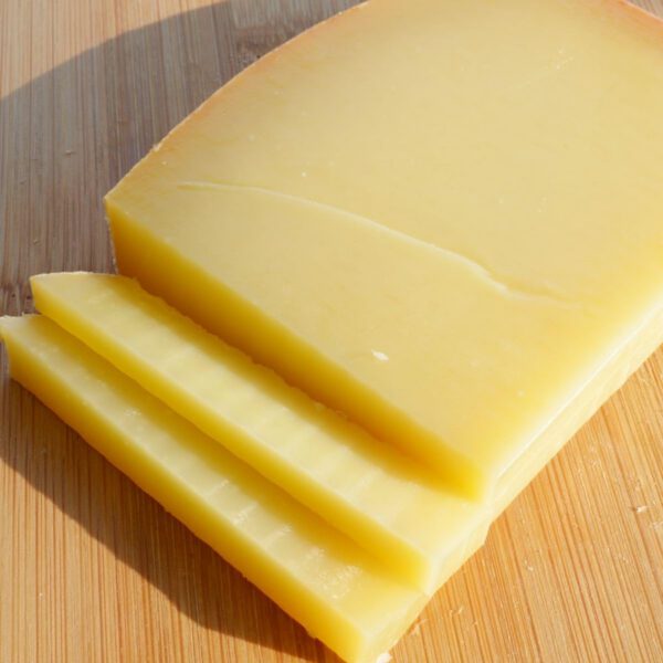 冷蔵 コンテ チーズ 約５４０g前後 フランス産 ナチュラルチーズ COMTE Cheese - 画像 (2)
