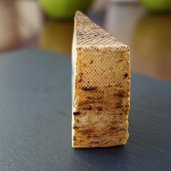 フランス産 トム ド サヴォワ フェルミエ 約60g ハード セミハード チーズ - 画像 (4)