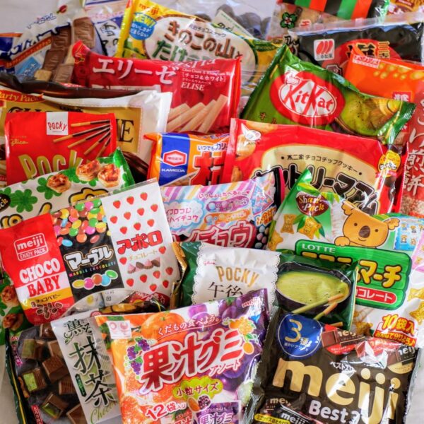 お菓子選びに困らない！ボリューム満点！！人気お菓子詰合せ23点セット - 画像 (2)