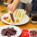 テング ビーフジャーキー レギュラー 100g×24袋セット (国産品) 大容量 業務用 おつまみ 天狗 - 画像 (8)