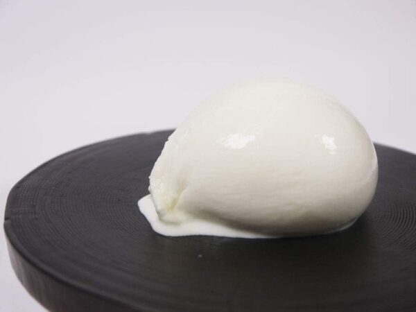 フレッシュチーズ ジョイエッラ ブラッティーナ 100g イタリア産 - 画像 (4)