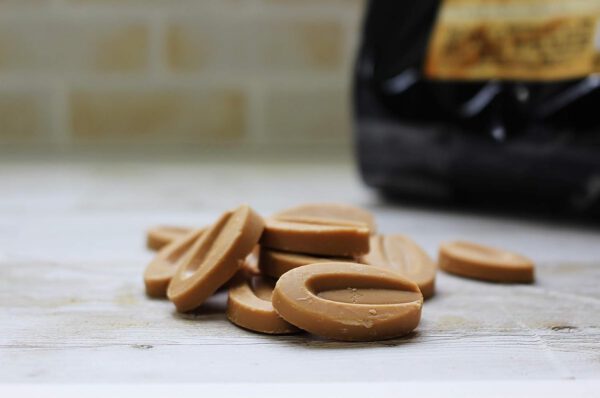 [カカオ分35%] VALRHONA ヴァローナ フェーブ ドゥルセ 1kg - 画像 (2)