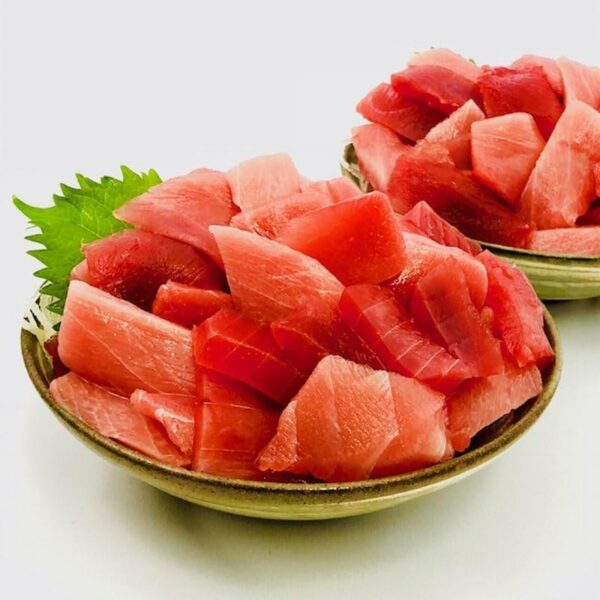 三崎港直送 キハダマグロ 切り落とし 赤身・トロ 混在 訳あり 端材詰合せ (2kg)冷凍 マグロ - 画像 (8)