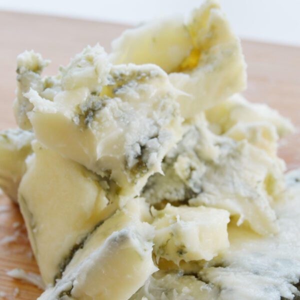 ゴルゴンゾーラ ピカンテ チーズ 約180g前後 イタリア産 ナチュラルチーズ Gorgonzola Cheese