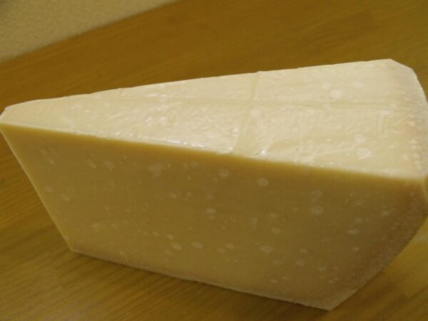 パルミジャーノ・レッジャーノ約1kg~1.15kg - 画像 (2)