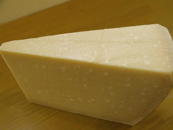 パルミジャーノ・レッジャーノ約1kg~1.15kg - 画像 (2)