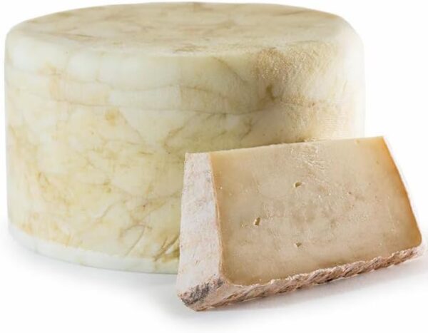 The Cheese Guy 沖縄南城市産 ジョンさんのチーズ 桜チーズ 約150g